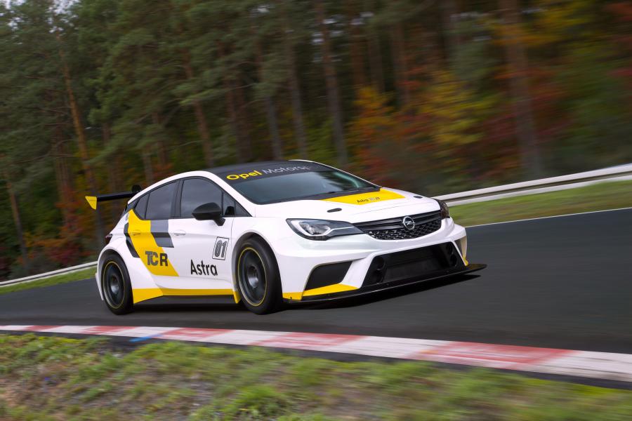  Opel Astra TCR 2016 года  (фото 5 из 29)